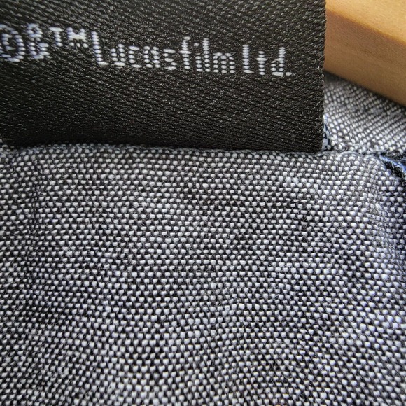 Star Wars Darth Vadar Mens Button Down Collar Small Shirt - Picture 7 of 8